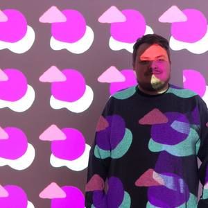 Meet your Posher, Logan